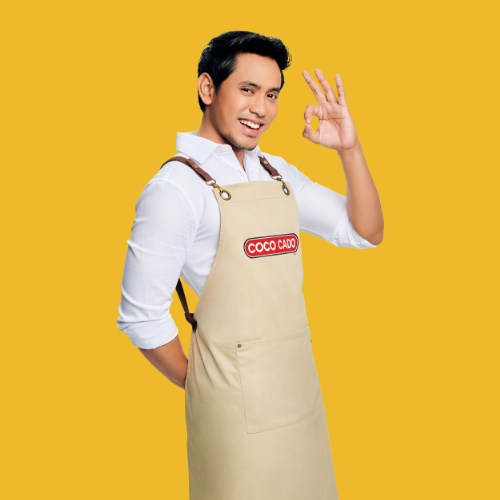 Khai Bahar posing with a snack bag